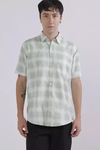 Regular fit casual check shirt