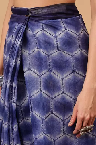 Blue printed cotton blend ethnic saree with blouse piece
