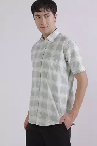 Regular fit casual check shirt
