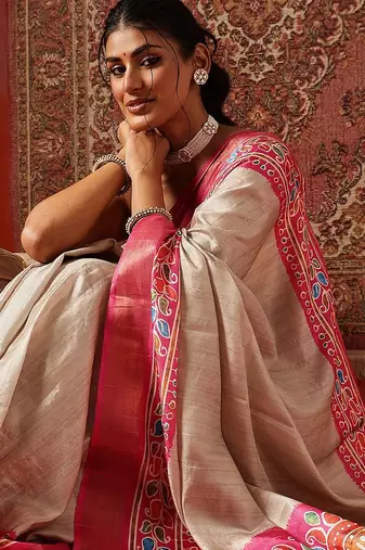 Cream printed art silk ethnic saree with blouse piece