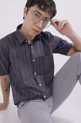 Mens casual boxy shirt