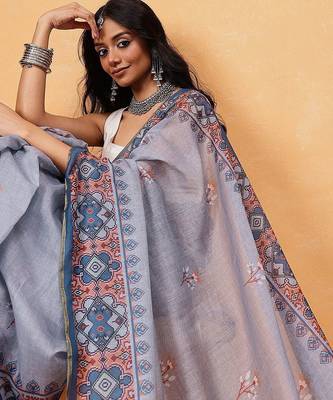 Grey printed cotton blend ethnic saree with blouse piece 1