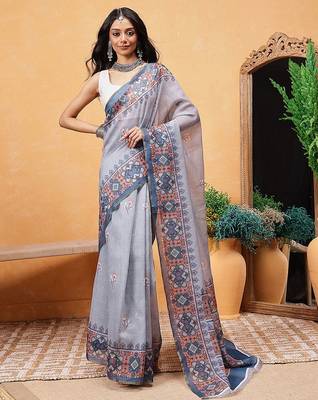Grey printed cotton blend ethnic saree with blouse piece 2
