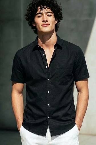 Men's black boxy fit shirt