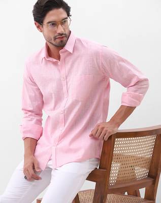 Solid pink boxy fit shirt for men 5
