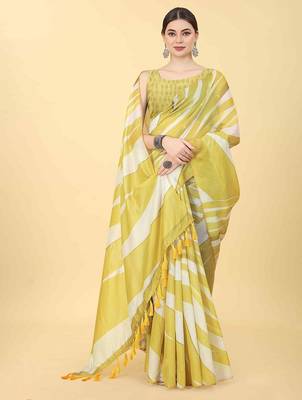 Yellow printed cotton blend ethnic saree with blouse piece 4