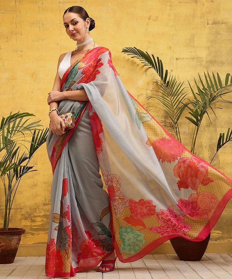 Grey printed cotton blend ethnic saree with blouse piece