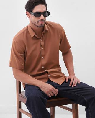 Men's mustard boxy fit shirt 4