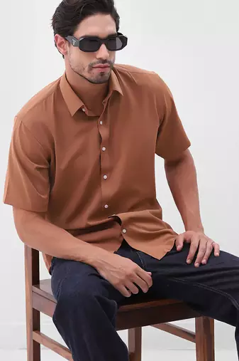 Men's mustard boxy fit shirt