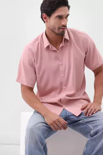 Men's pink boxy fit shirt
