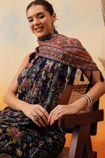 Navy blue printed cotton blend ethnic saree with blouse piece