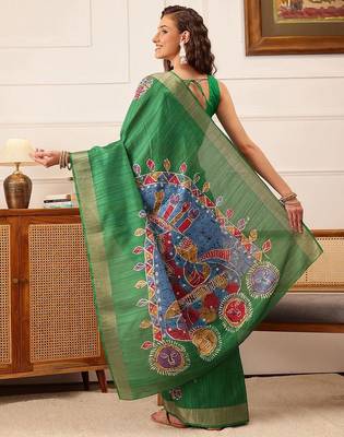 Green printed silk blend ethnic saree with blouse piece 3