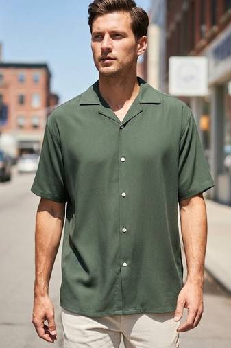 Bottle green boxy fit shirt for men