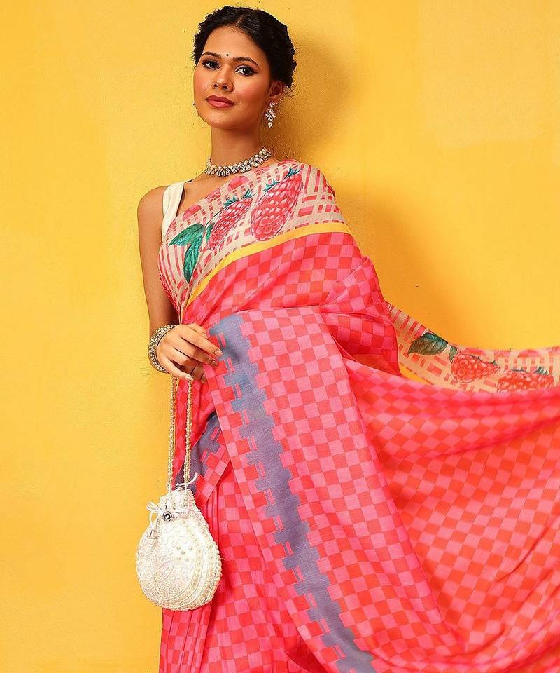 Pink printed polycotton casual wear saree with blouse piece