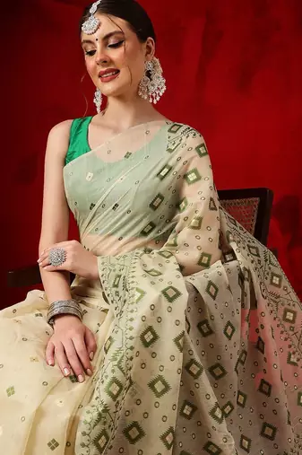 Cream woven cotton blend traditional saree with blouse piece