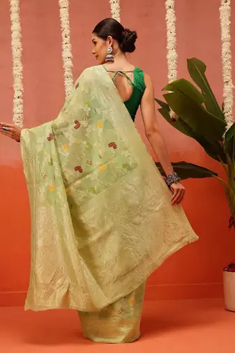 Green woven cotton blend traditional saree with blouse piece