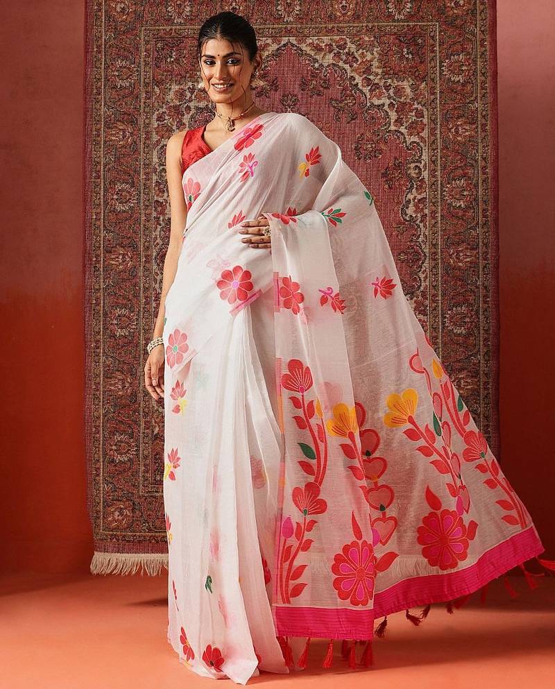 White printed cotton blend ethnic saree with blouse piece