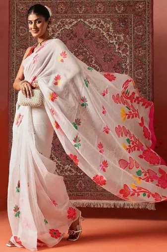White printed cotton blend ethnic saree with blouse piece