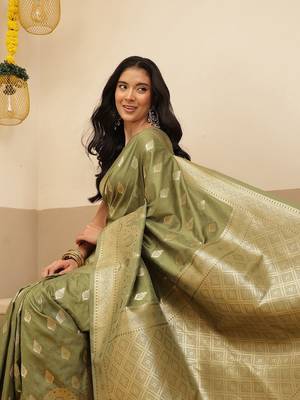 Olive woven art silk traditional saree with blouse piece 2
