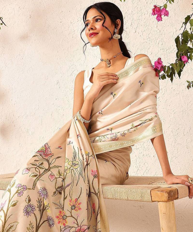 Beige printed silk blend ethnic saree with blouse piece