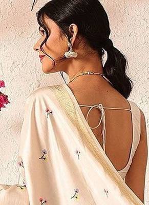Beige printed silk blend ethnic saree with blouse piece 3