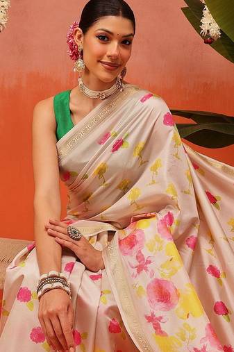 Cream printed silk blend ethnic saree with blouse piece