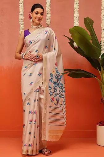 Cream printed silk blend ethnic saree with blouse piece