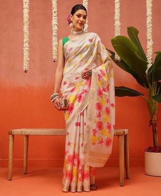 Cream printed silk blend ethnic saree with blouse piece 4
