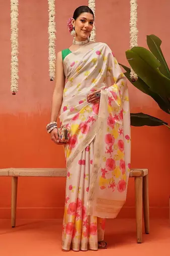 Cream printed silk blend ethnic saree with blouse piece