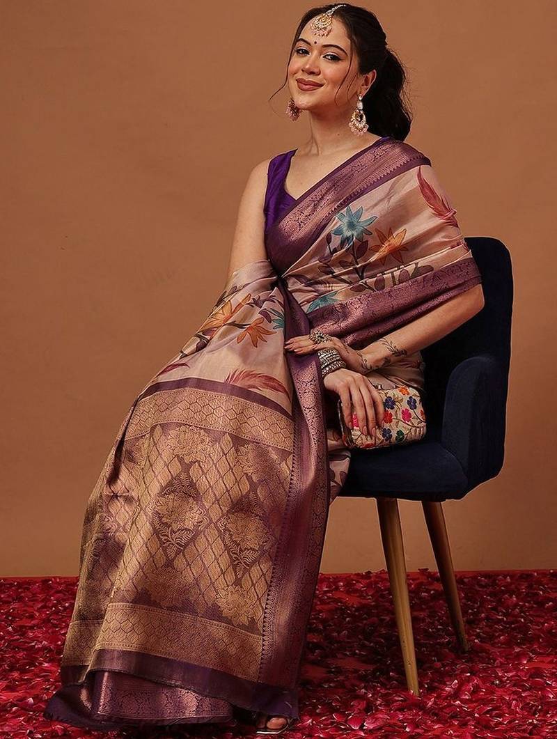 Cream printed art silk ethnic saree with blouse piece