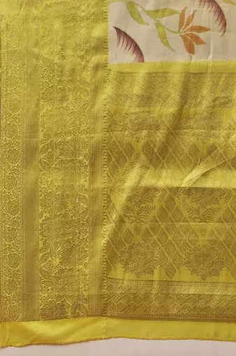 Cream printed art silk ethnic saree with blouse piece