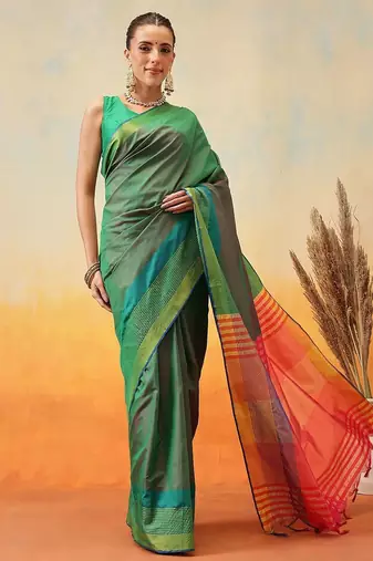 Green plain art silk traditional saree with blouse piece