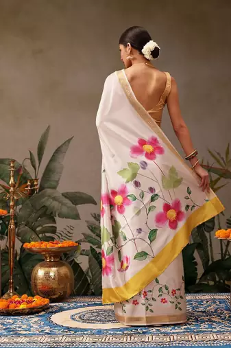 White printed silk blend ethnic saree with blouse piece