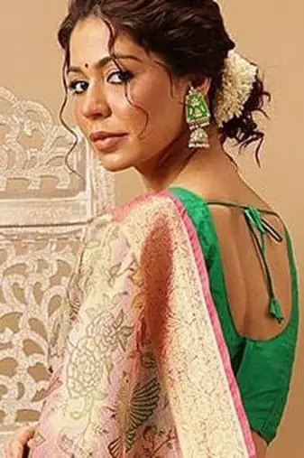 Pink printed silk blend ethnic saree with blouse piece