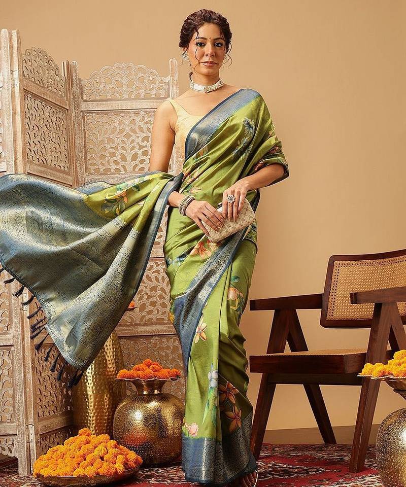 Green printed art silk ethnic saree with blouse piece
