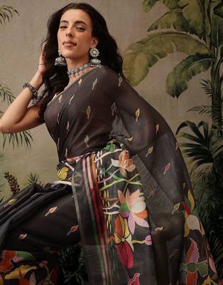 Black printed silk cotton ethnic saree with blouse piece 4