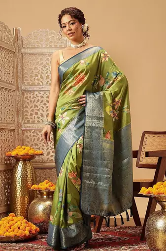Green printed art silk ethnic saree with blouse piece