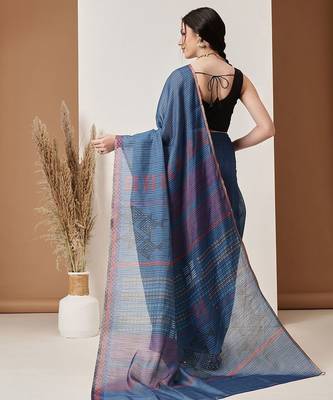 Blue printed silk cotton ethnic saree with blouse piece 3