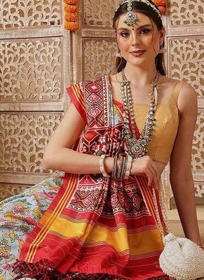 Blue printed silk cotton ethnic saree with blouse piece 4