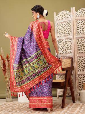 Blue printed silk blend ethnic saree with blouse piece 3