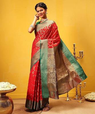 Red woven silk blend ethnic saree with blouse piece 2