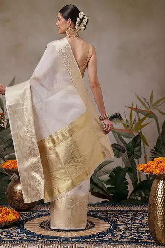 Off white printed silk blend ethnic saree with blouse piece