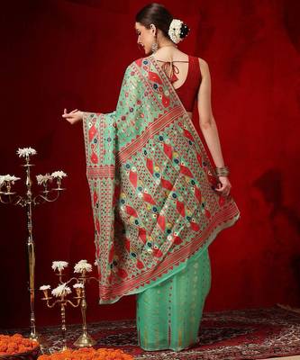 Green woven cotton blend traditional saree with blouse piece 2