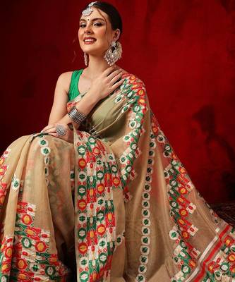 Beige embroidered pure cotton ethnic saree with blouse piece 4