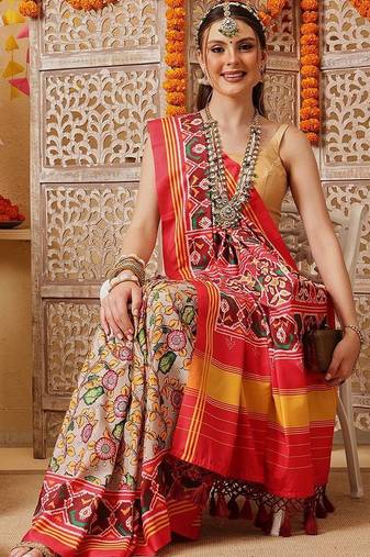 Mustard printed silk cotton ethnic saree with blouse piece