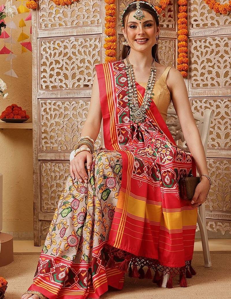 Mustard printed silk cotton ethnic saree with blouse piece