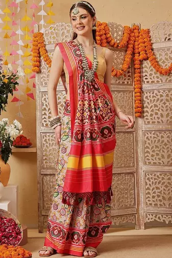 Mustard printed silk cotton ethnic saree with blouse piece