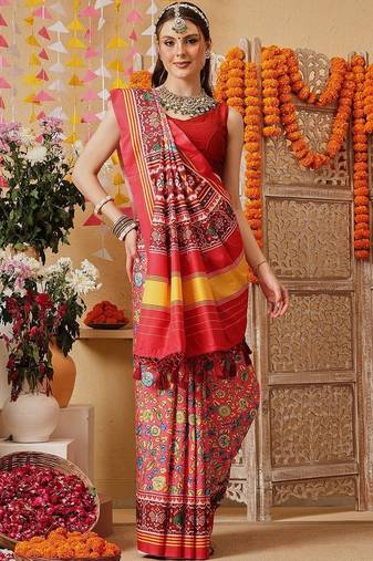 Red printed silk cotton ethnic saree with blouse piece
