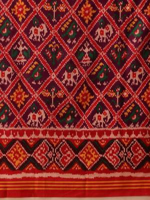Red printed silk blend ethnic saree with blouse piece 5