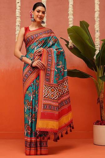 Blue printed silk blend ethnic saree with blouse piece
